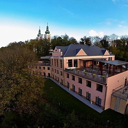 Hotel Cvilin 크르노프 외부 사진