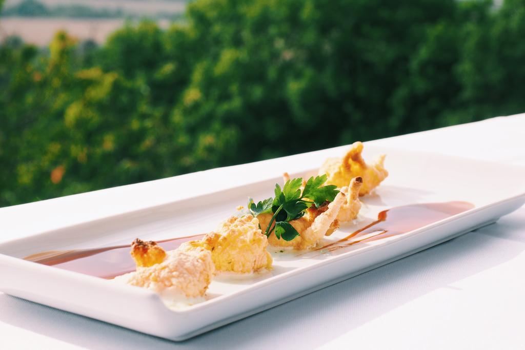 Hotel Cvilin 크르노프 외부 사진